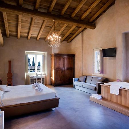 Agriturismo Pratello Паденге-суль-Гарда Экстерьер фото