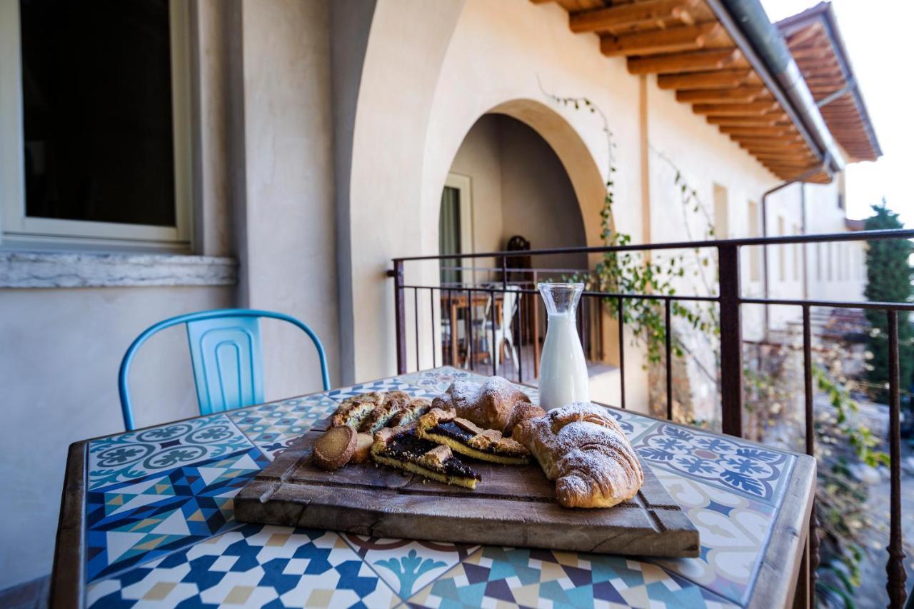Agriturismo Pratello Паденге-суль-Гарда Экстерьер фото