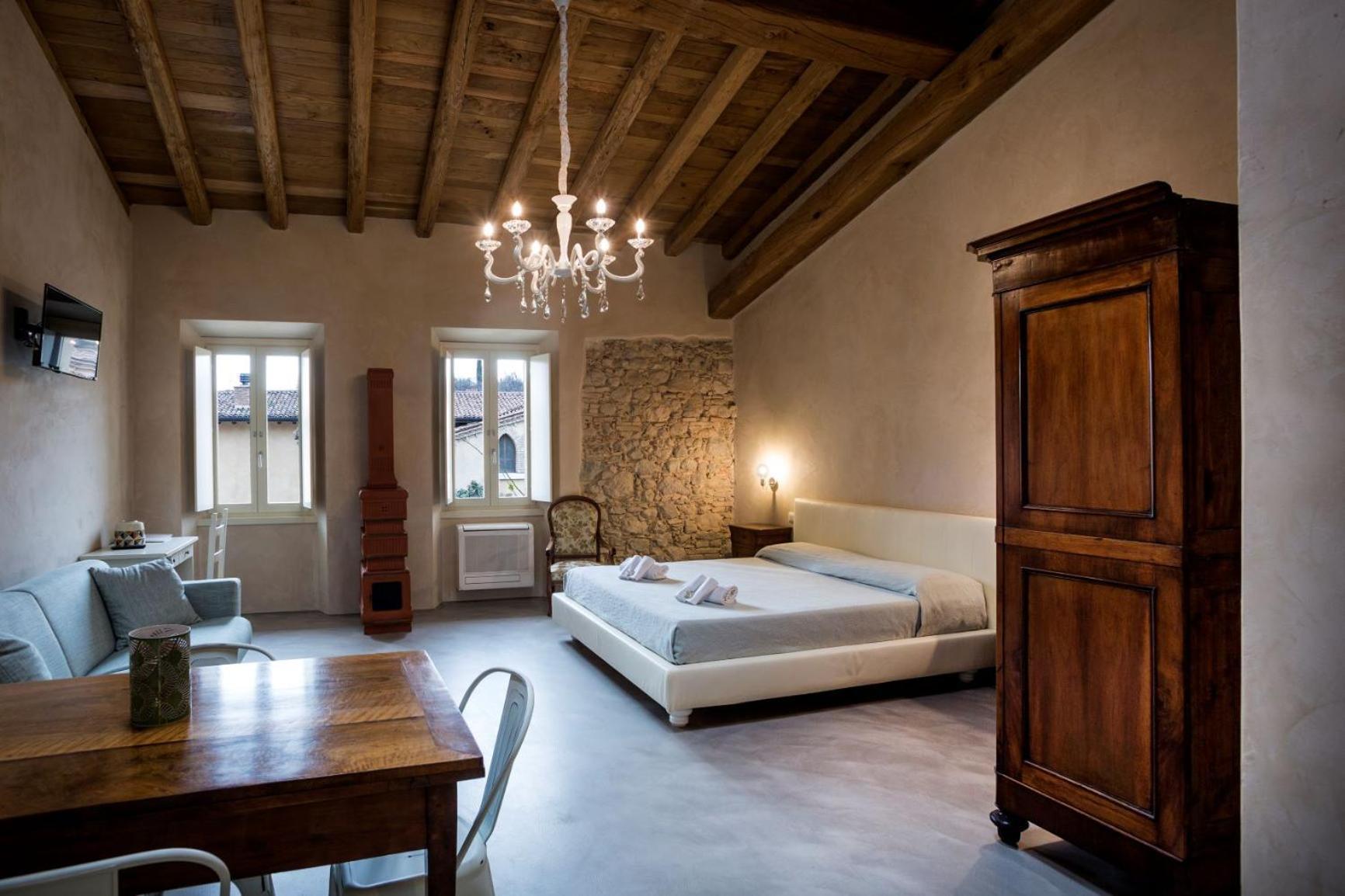 Agriturismo Pratello Паденге-суль-Гарда Экстерьер фото