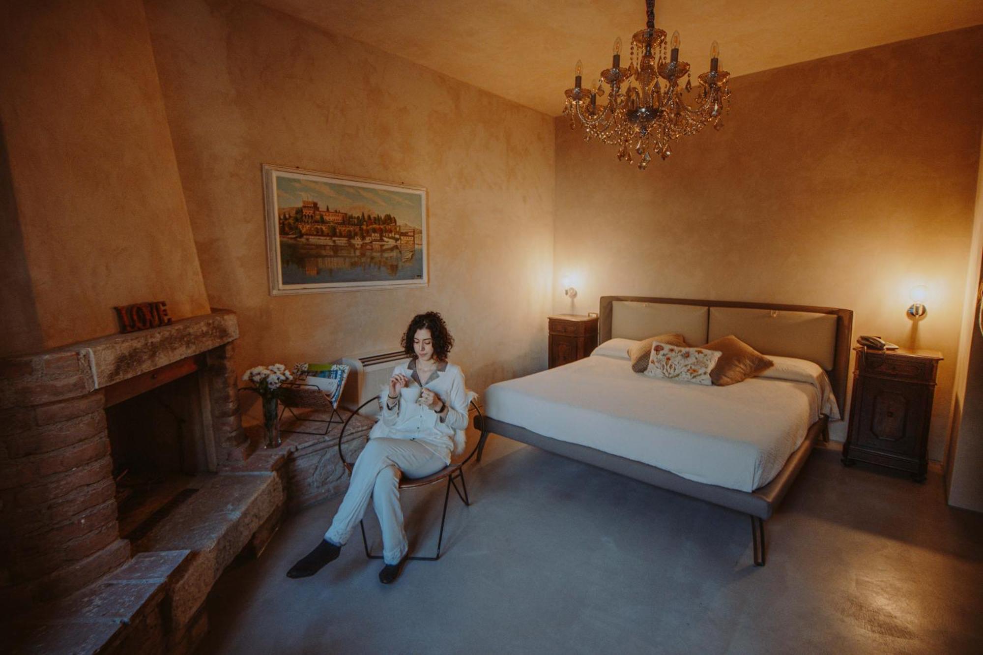 Agriturismo Pratello Паденге-суль-Гарда Экстерьер фото